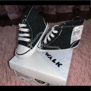 Kids Airwalk soft soul shoes size 3
